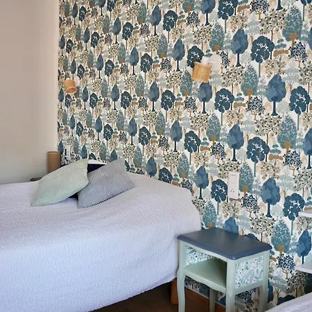 Otel De France 2*