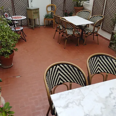 De France 2* נרבון