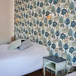 Hotel De France 2*