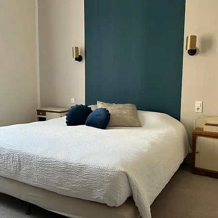 De France Hotel 2*