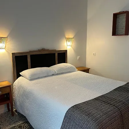 De France Hotel 2*