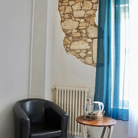 De France 2* נרבון