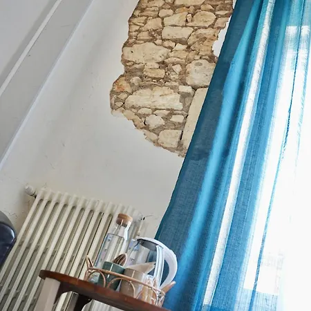 De France 2* נרבון