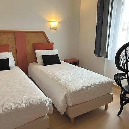 De France Hotel 2*